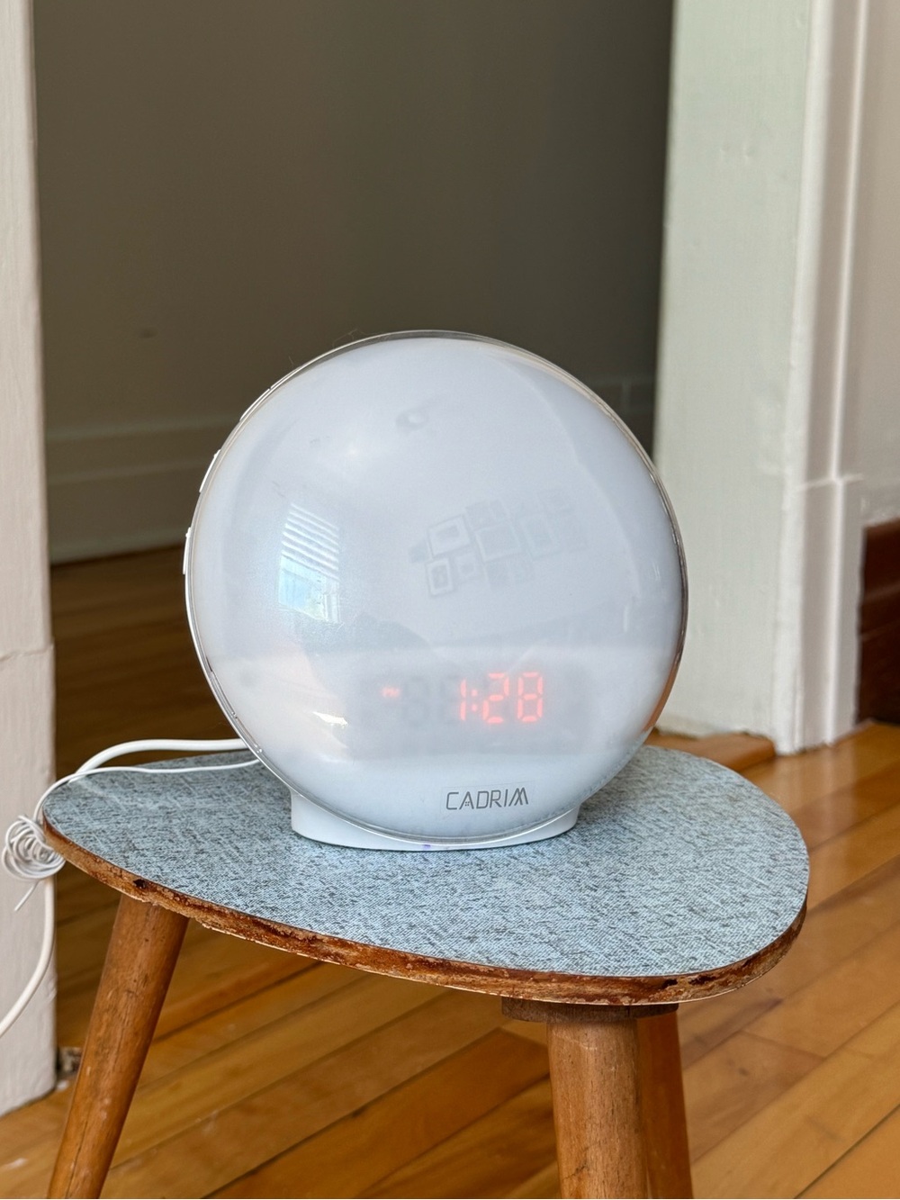 Cadrim Sunrise Alarm Clock / Wake-Up Light (Sunrise Simulation) – Like New